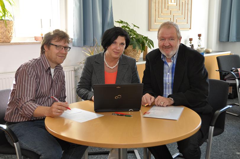 Schulleitung ><p align=